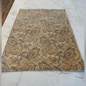 Pottery Barn Paisley Patterned cotton velvet placements.  Set of 4